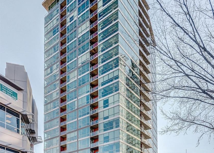 Alberta Calgary Room