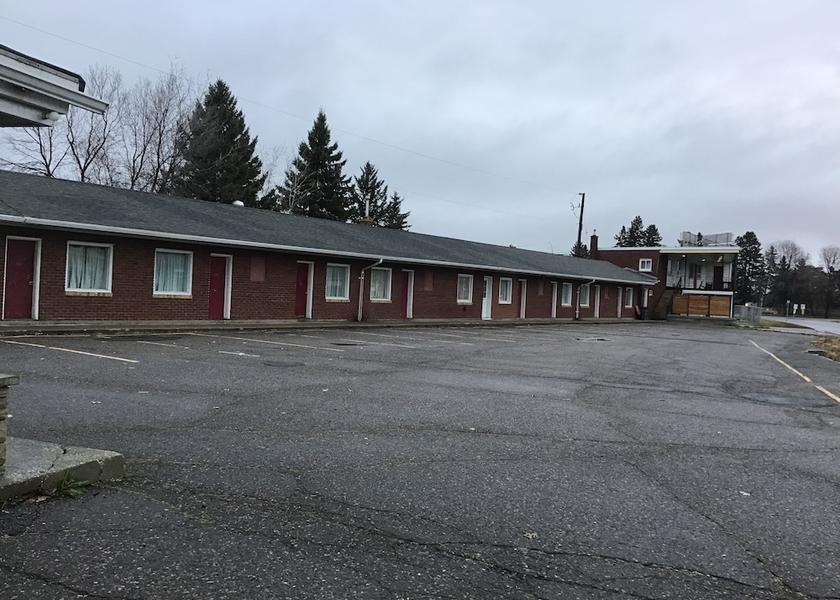 Ontario Thunder Bay Exterior