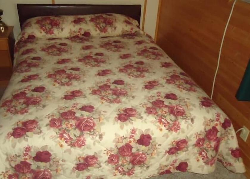 Saskatchewan Moose Jaw Room