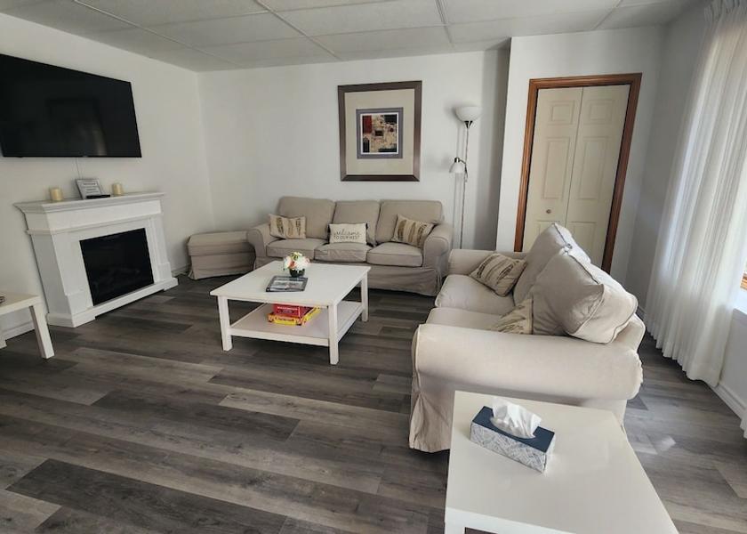 Ontario Lambton Shores Room
