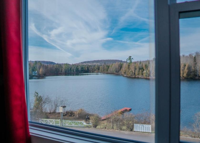 Quebec Saint-Hippolyte Lake View