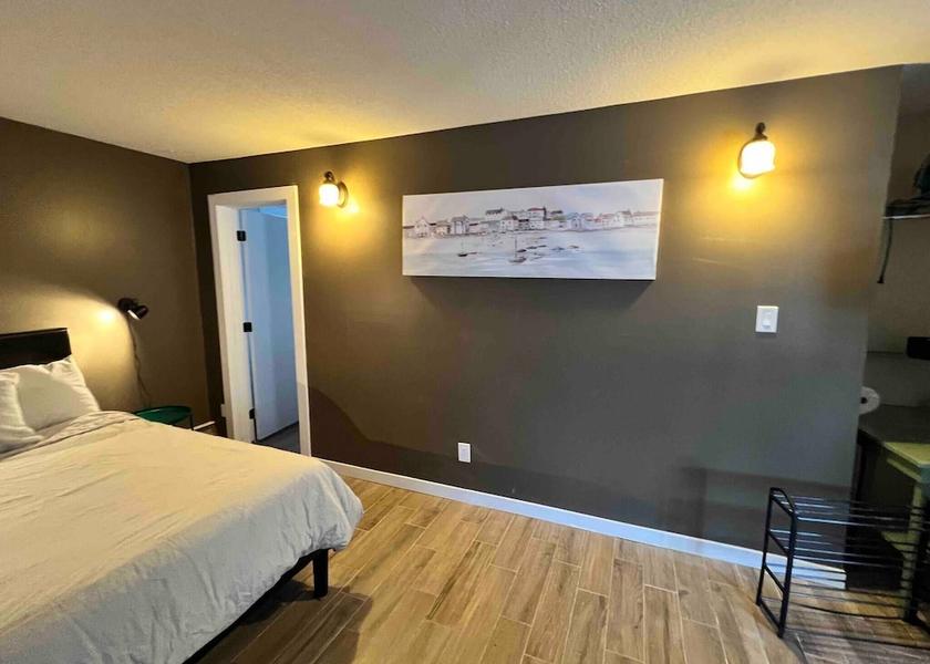 Alberta Edmonton Room