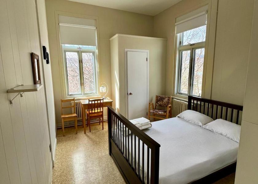 Quebec Baie-St-Paul Double Room with Private Bathroom