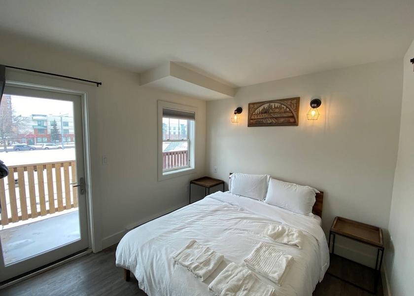 Alberta Edmonton Room