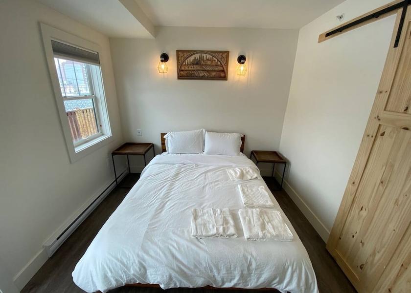 Alberta Edmonton Room