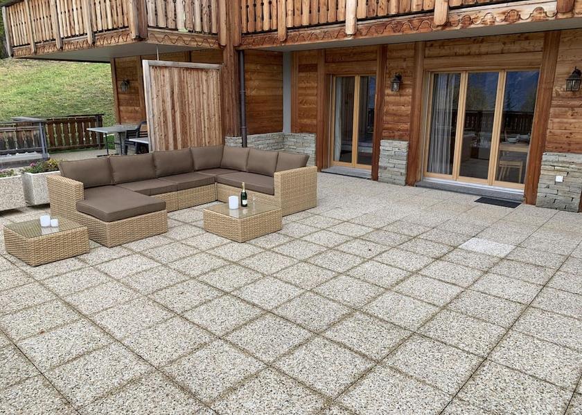 Valais Veysonnaz Exterior Detail