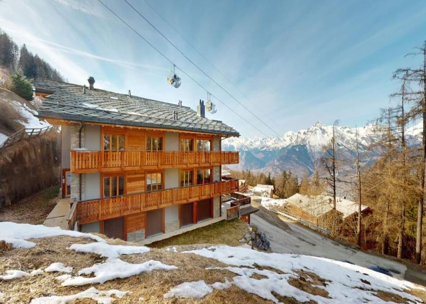 Valais Veysonnaz Exterior Detail