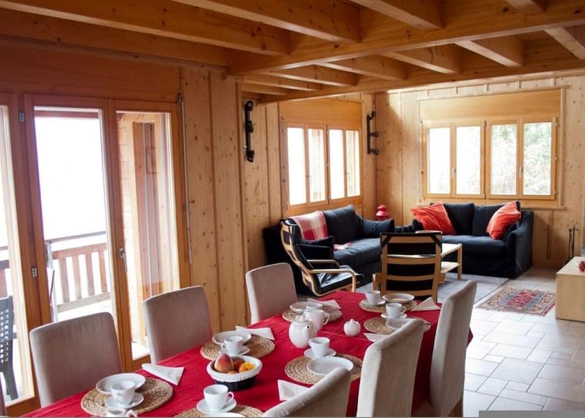 Valais Nendaz Dining Area