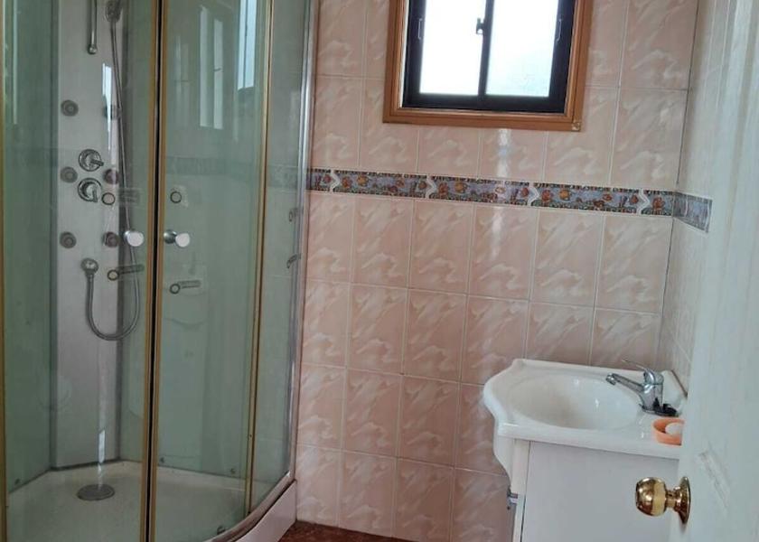 Valparaíso San Antonio Bathroom