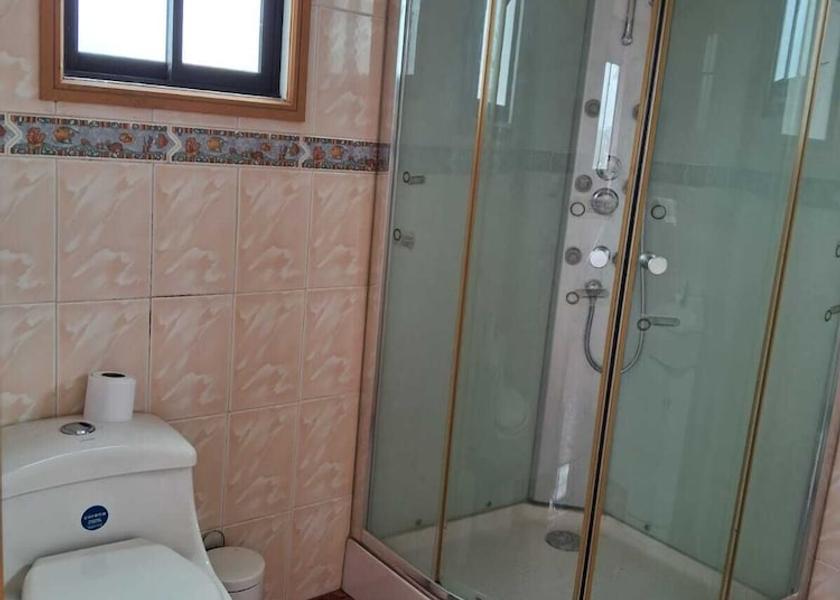 Valparaíso San Antonio Bathroom