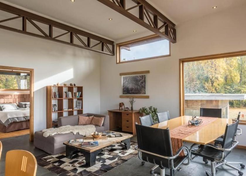 Aisen (region) Coyhaique Interior Entrance