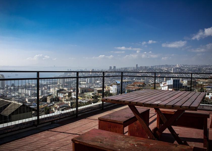 Valparaiso (region) Valparaiso Exterior Detail