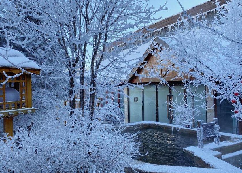Jilin Baishan 