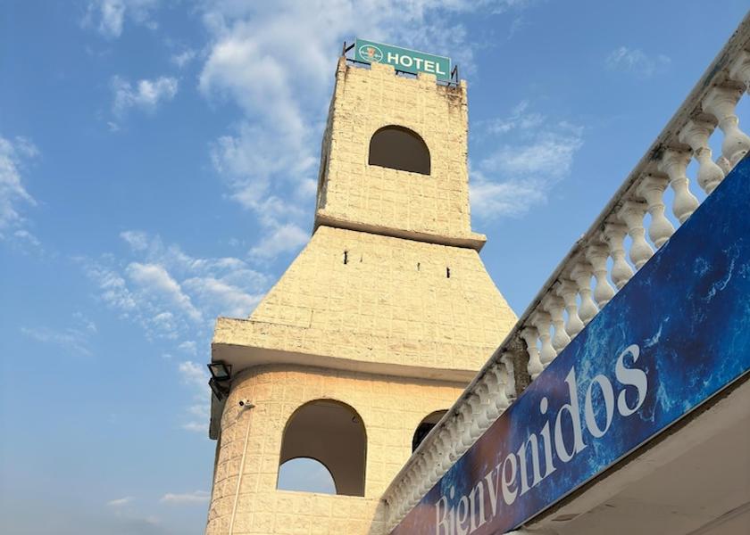 Magdalena Santa Marta Facade