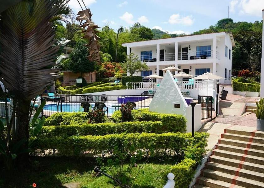 Cundinamarca Villeta Exterior Detail