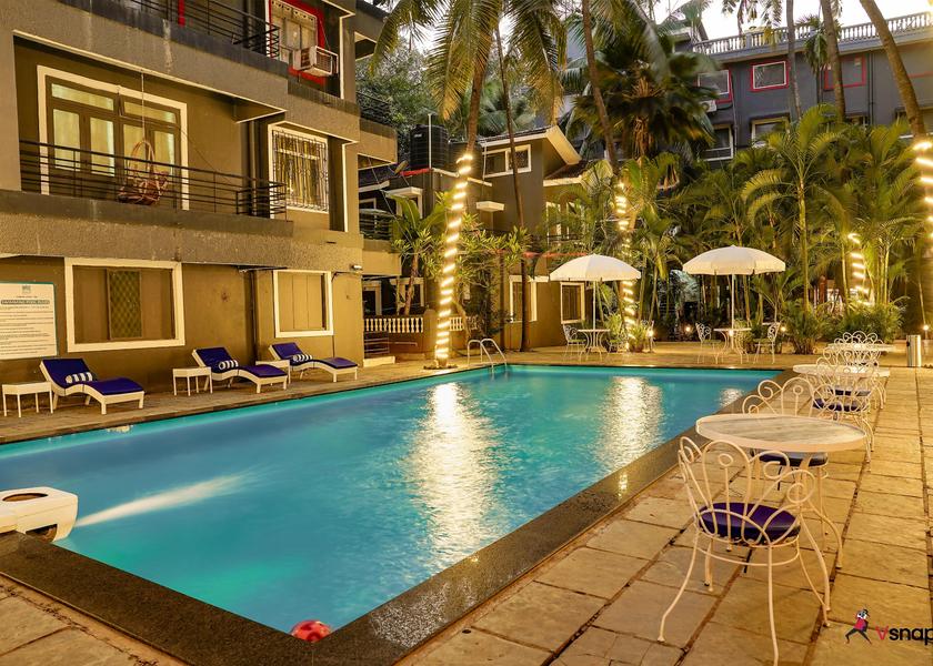 Goa Candolim Pool