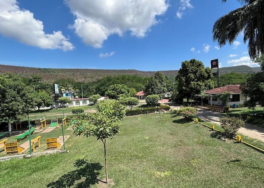 Tolima Melgar Exterior