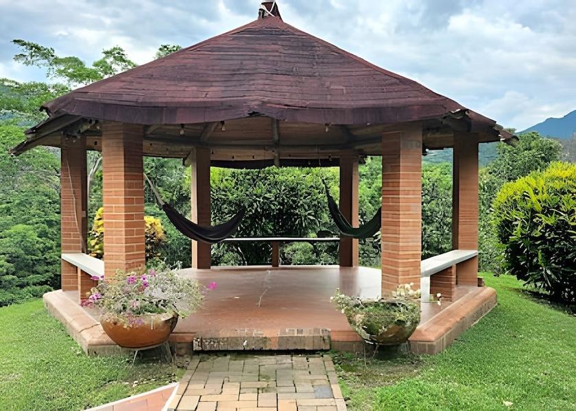 Cundinamarca Villeta Property Grounds