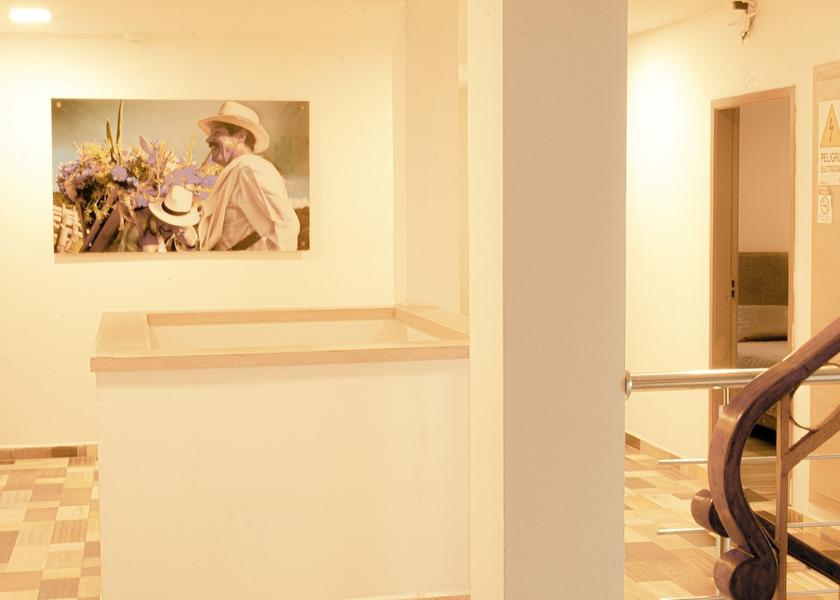 Atlantico Barranquilla Handrails in hallways