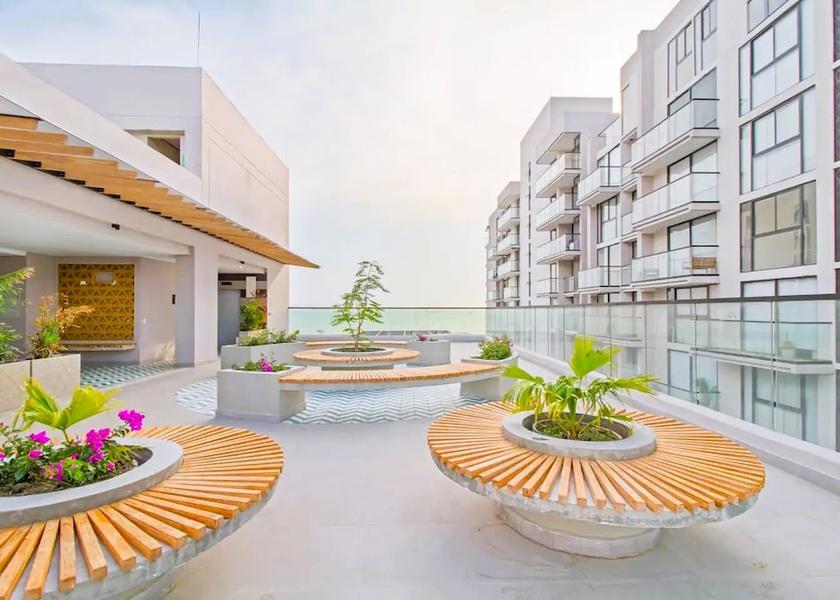 Magdalena Santa Marta Interior Entrance