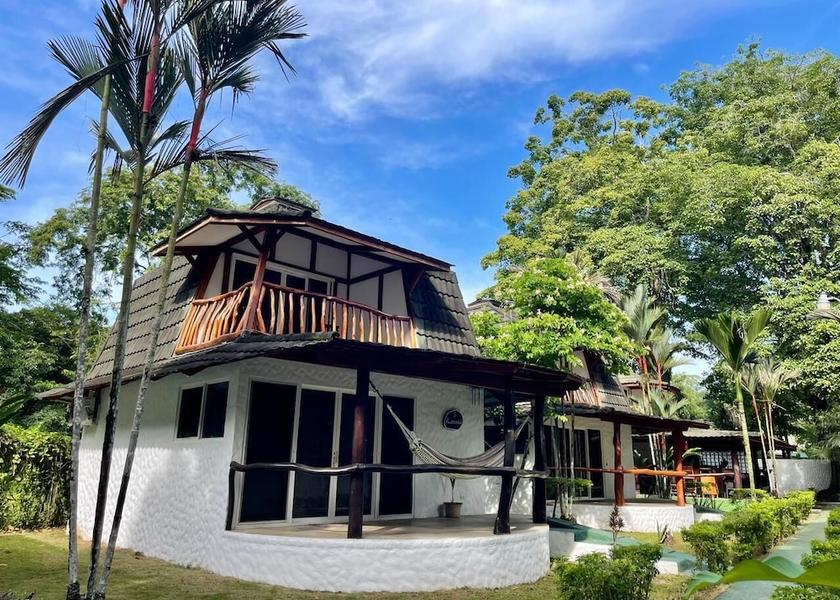 Limon Cahuita Terrace