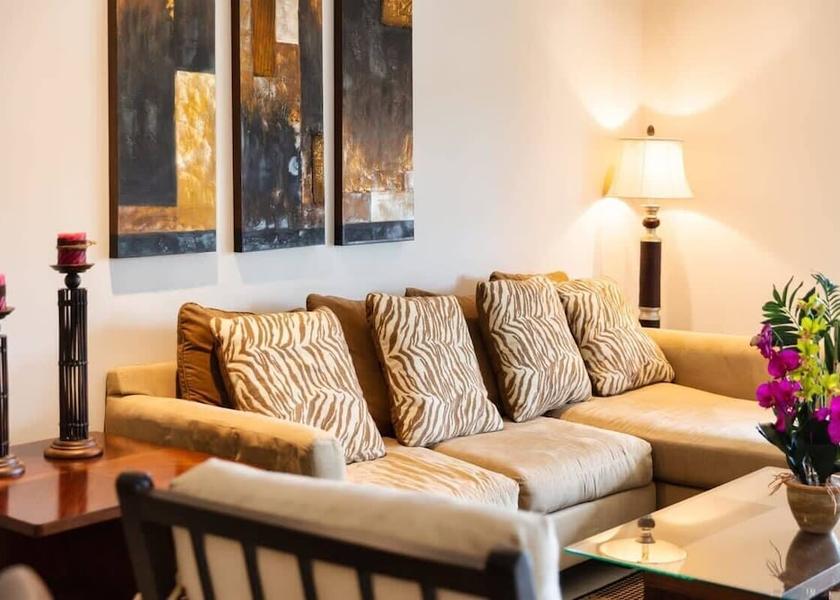 Guanacaste Coco Living Area