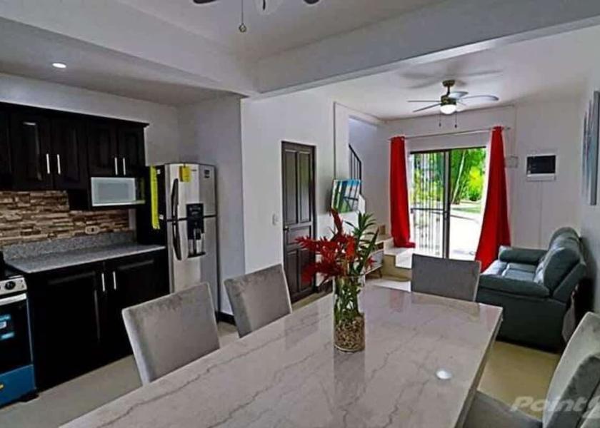 Guanacaste Coco In-Room Dining