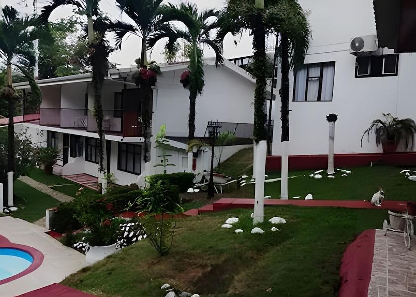 Puntarenas Manuel Antonio Exterior Detail