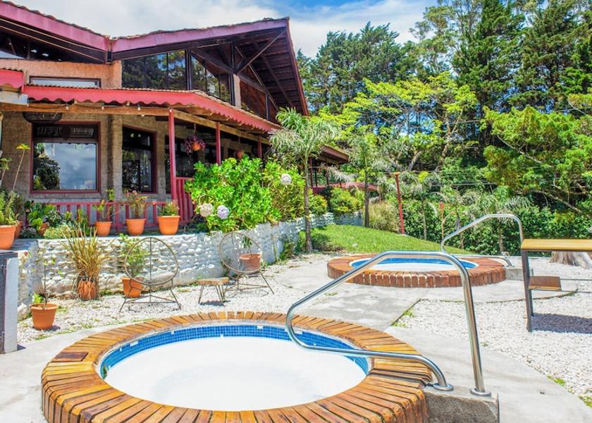 Puntarenas Monteverde Property Grounds