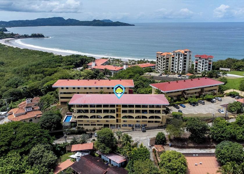 Guanacaste Cabo Velas Interior Entrance