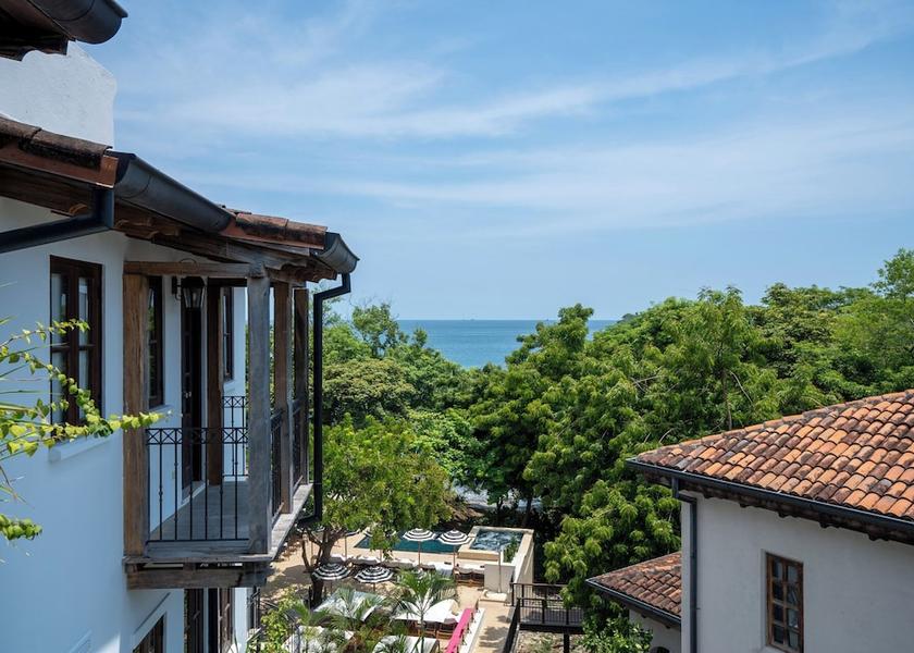 Guanacaste Tempate Interior Entrance