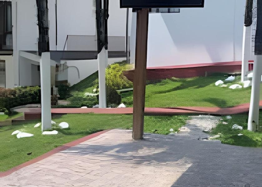 Puntarenas Quepos Property Grounds