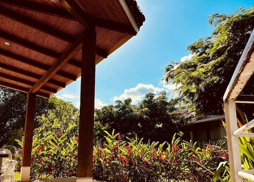 Puntarenas Tambor Exterior Detail