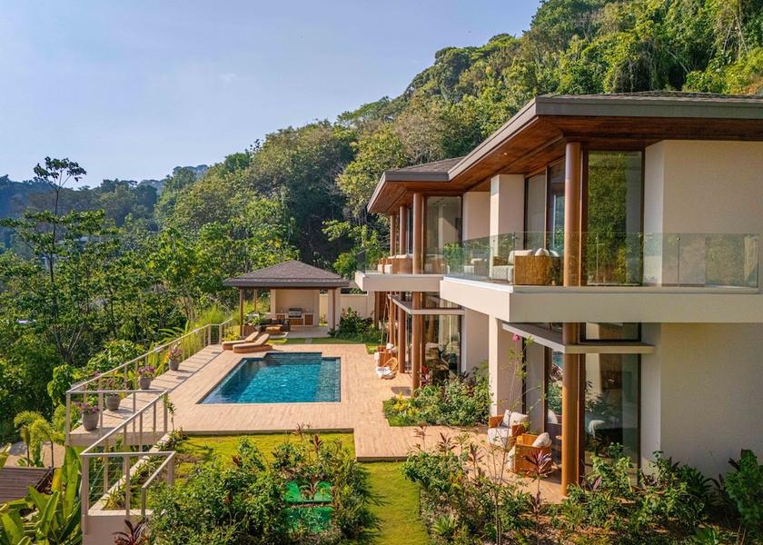 San Jose Ballena Room