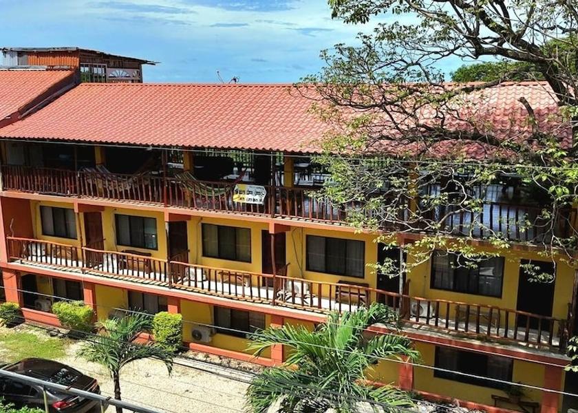 Guanacaste Junquillal Facade