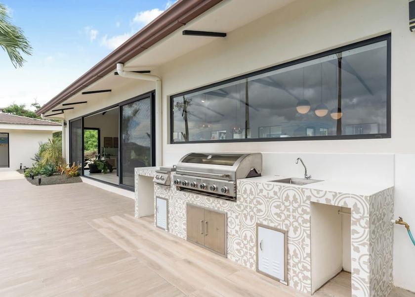 Guanacaste Cabo Velas Barbeque