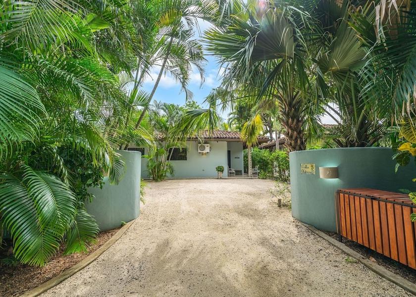 Guanacaste Tamarindo Property Grounds