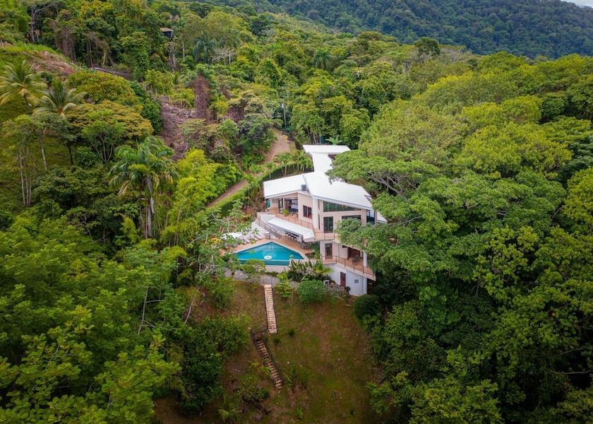 San Jose Ballena Room