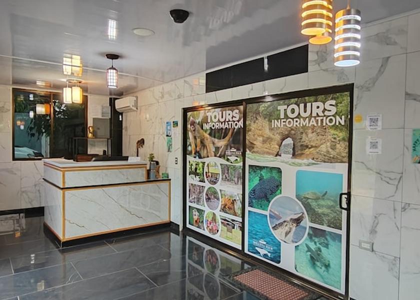 San Jose Ballena Reception