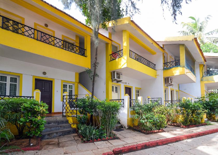Goa Calangute Hotel Exterior