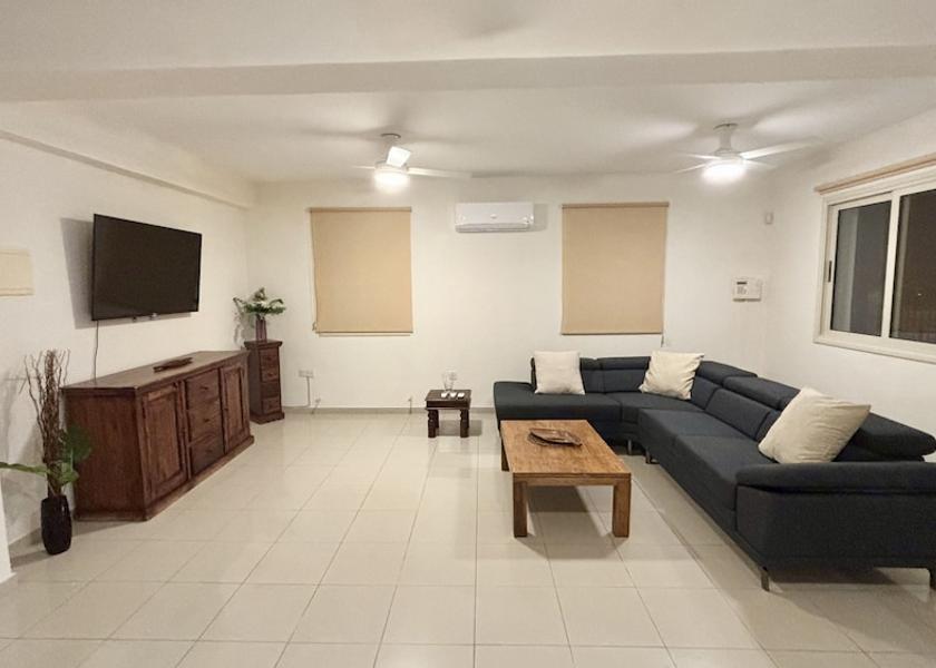 Larnaca Kiti Room