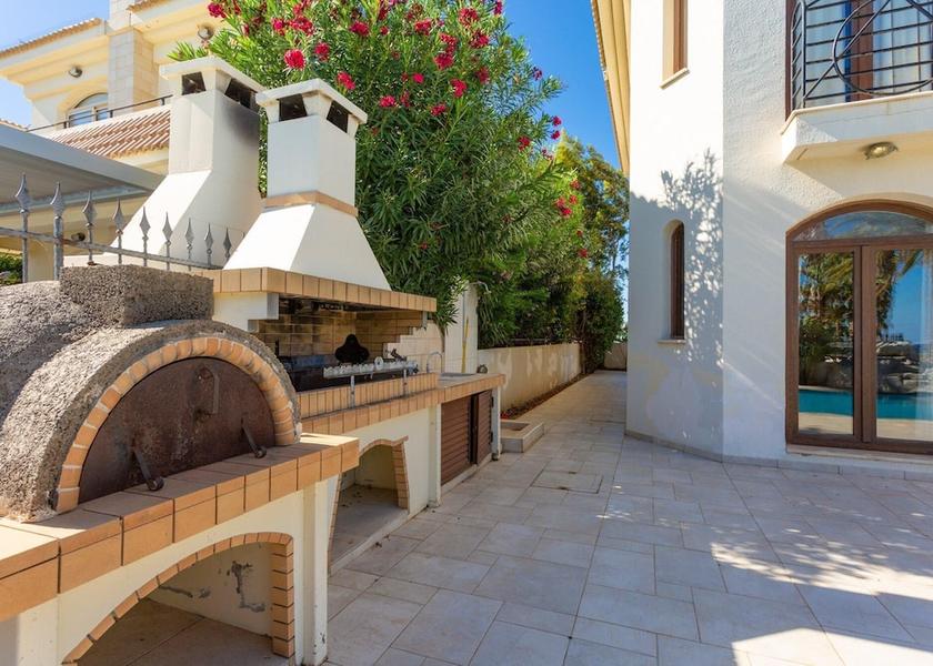 Larnaca District Paralimni Room