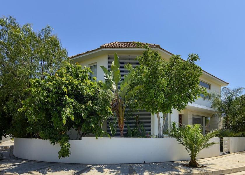 Larnaca Kiti Room