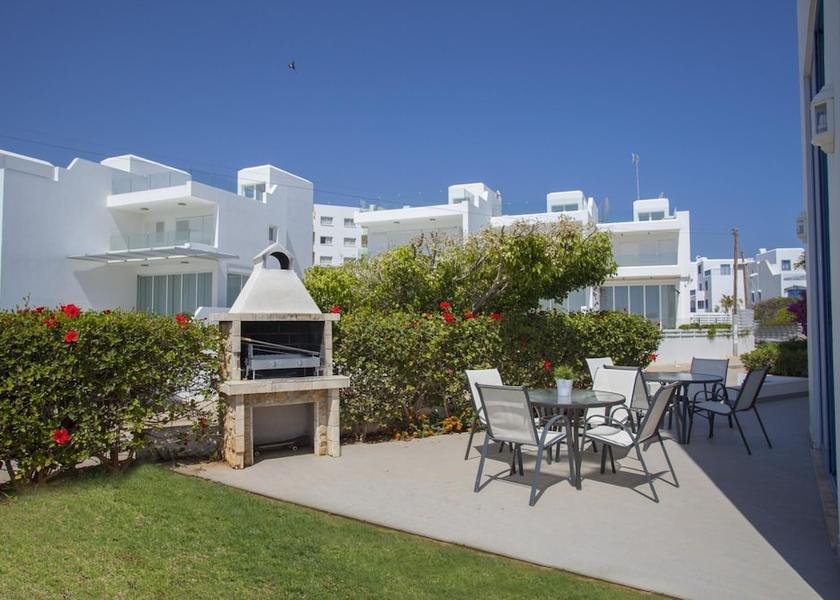 Larnaca District Paralimni Room