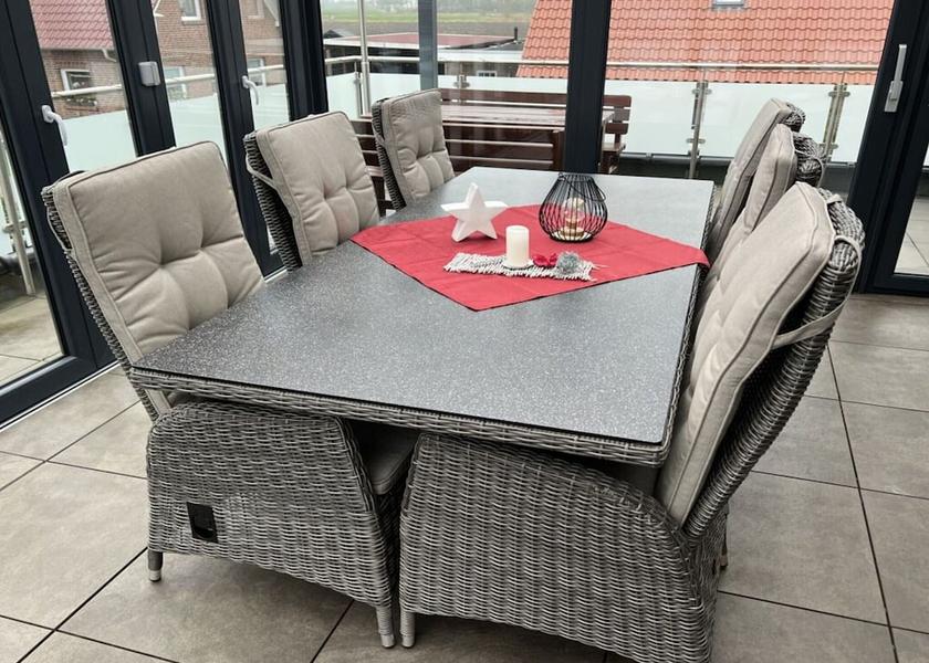 Lower Saxony Krummhoern Dining Area