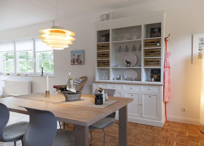 Schleswig-Holstein Gluecksburg Dining Area
