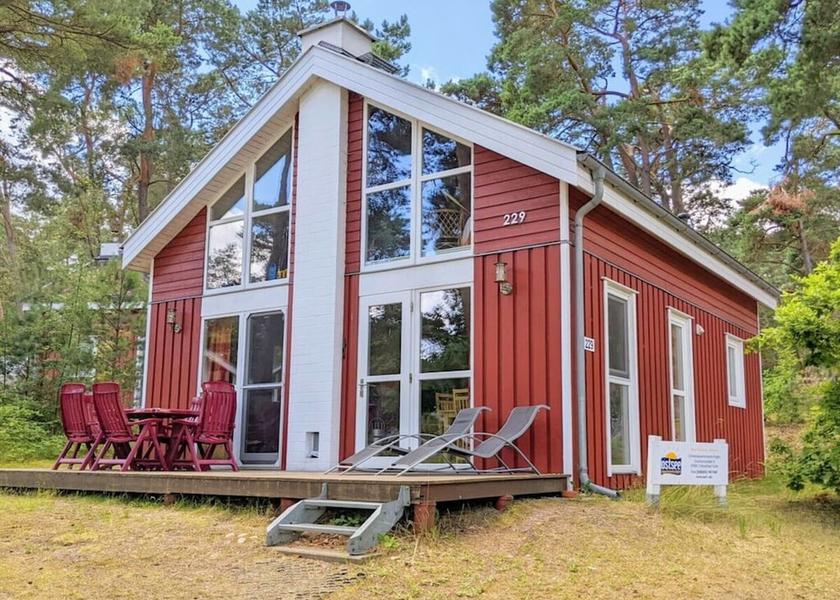 Mecklenburg - West Pomerania Ostseebad Baabe Exterior Detail