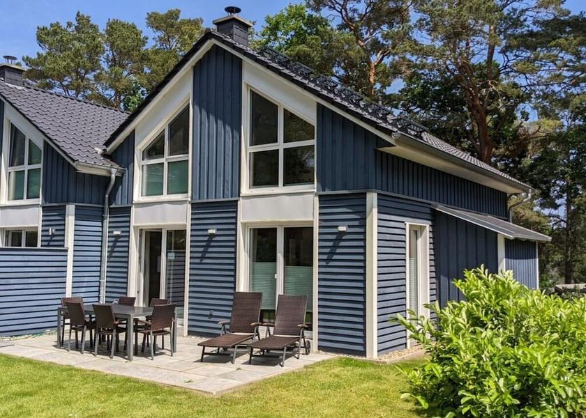 Mecklenburg - West Pomerania Ostseebad Baabe Exterior Detail