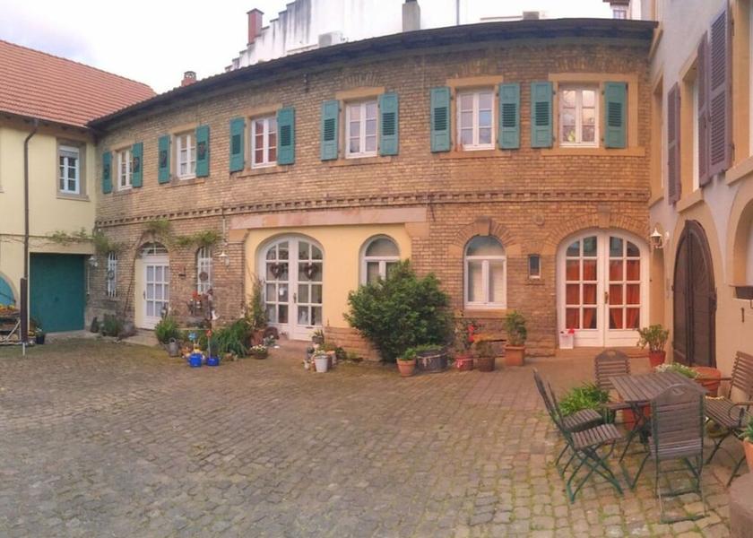 Rhineland-Palatinate Neustadt an der Weinstraße Exterior Detail