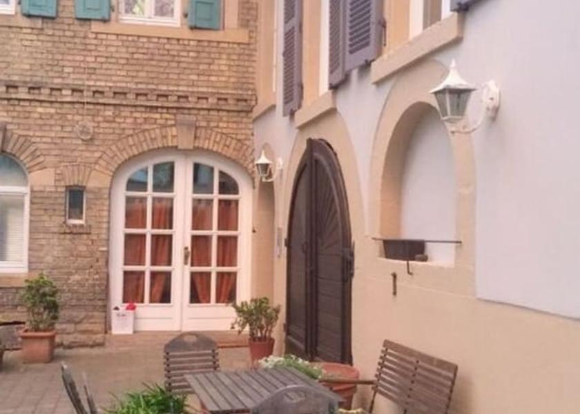 Rhineland-Palatinate Neustadt an der Weinstraße Dining Area